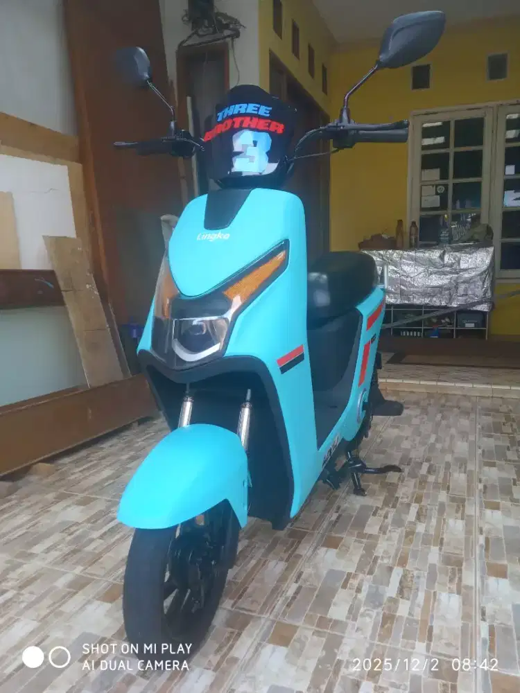 Sepeda listrik u - winfly D - 70