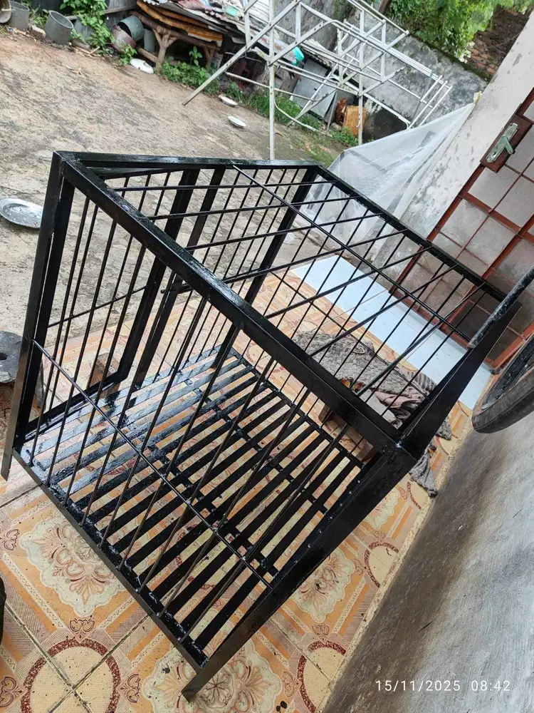 Kandang anjing ras kecil
