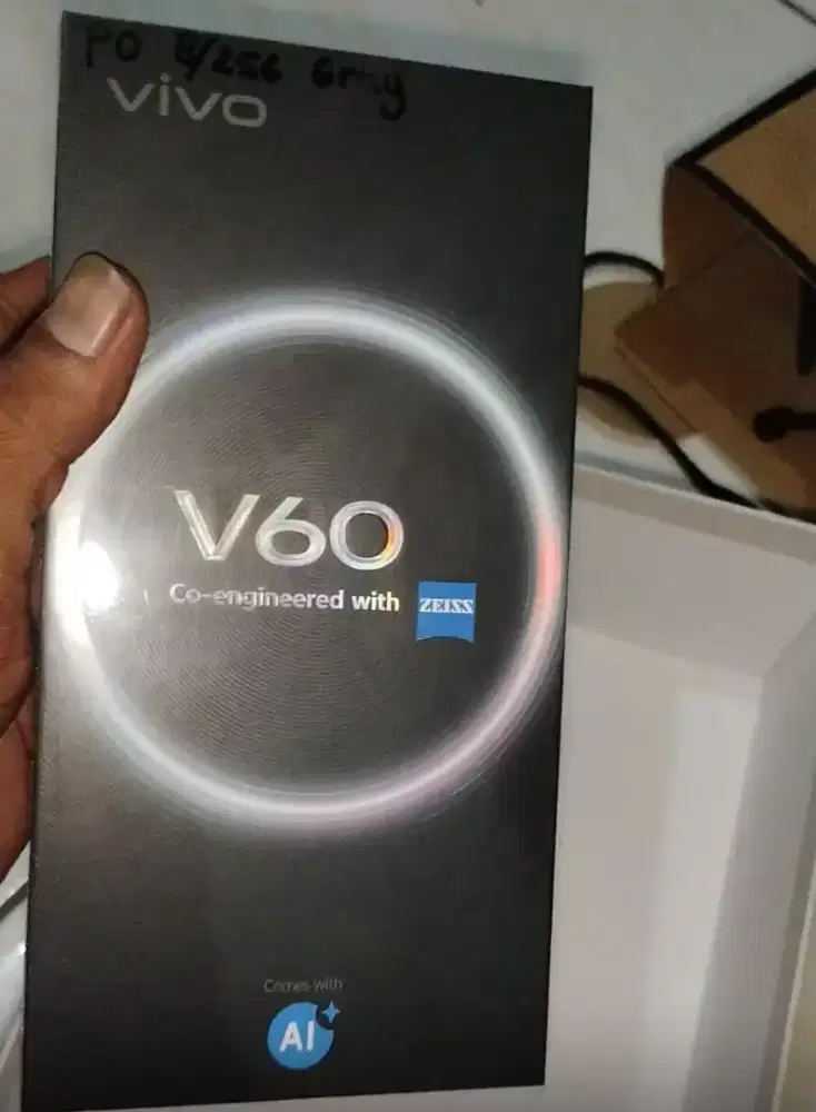 vivo v60 5G zeiss ram 8/256