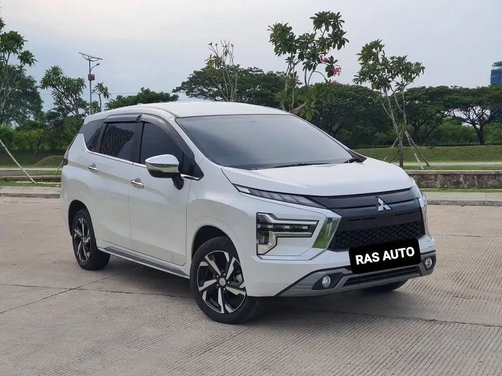 Mitsubishi New Xpander 1.5 Ultimate AT 2023 Putih