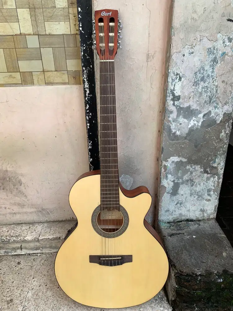 Gitar original Cort CEC1OP
