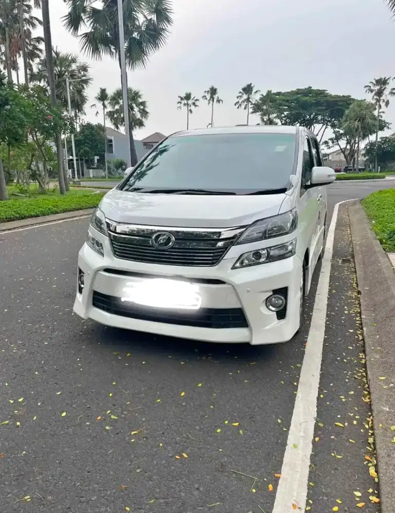 Toyota Vellfire 2,4 ZG AT 2014
