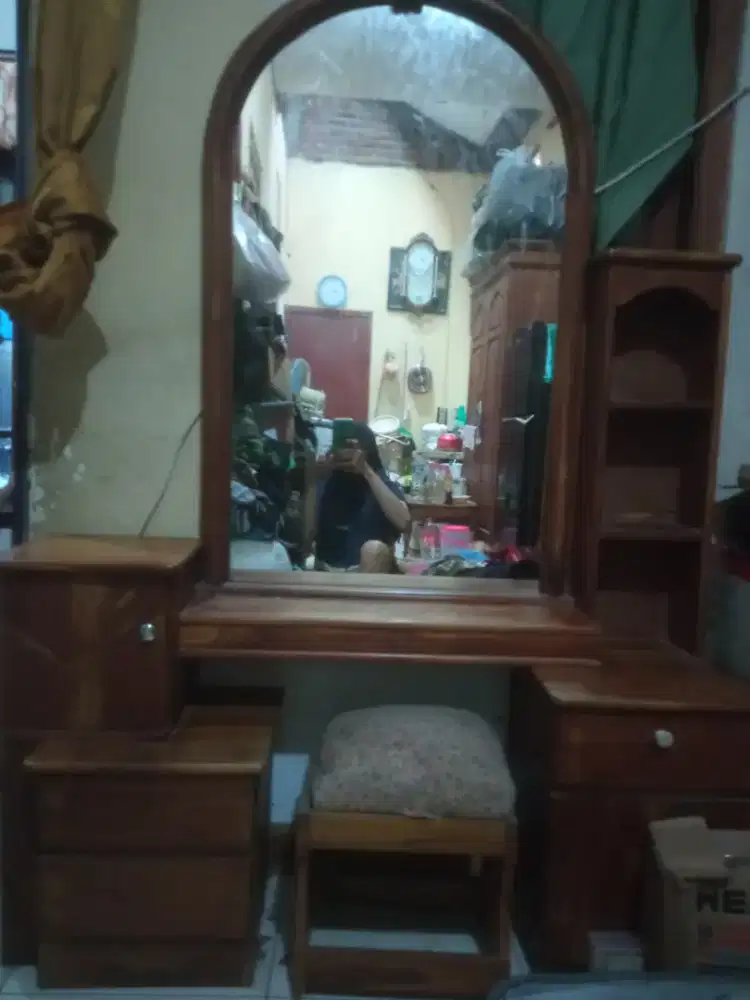 Jual meja rias murah