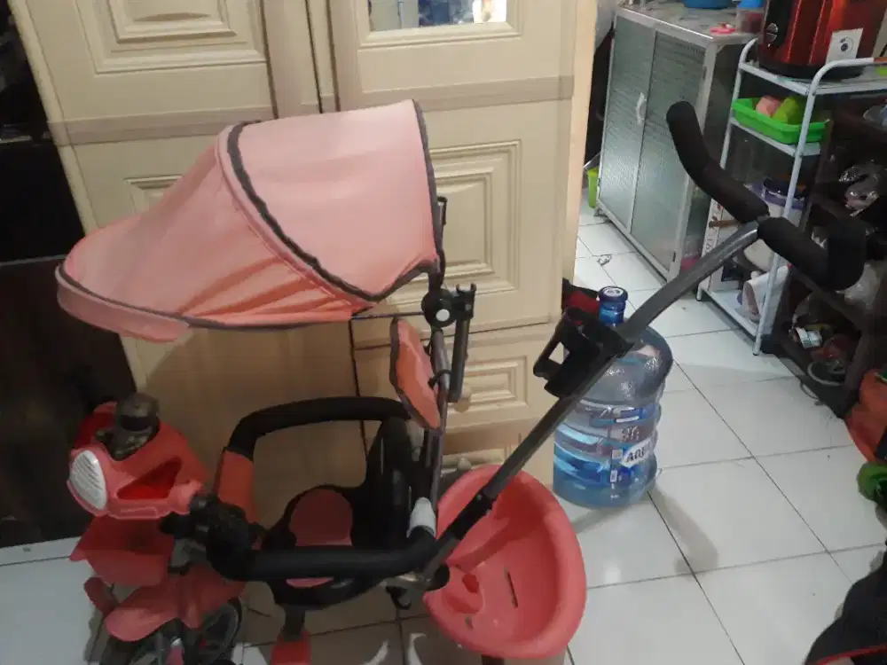 Jual sepeda anak roda 3 famili