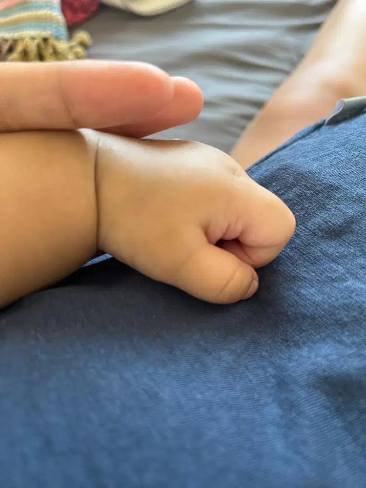 Dicari ART rawat baby pulang-pergi gading serpong bsd tangerang