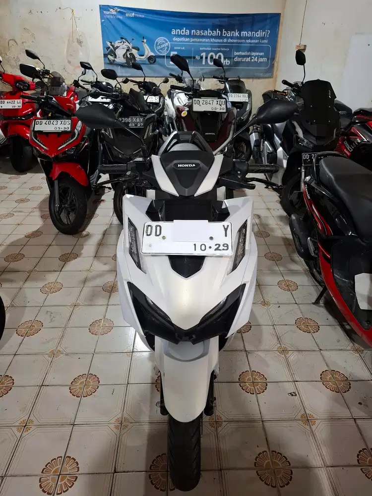 Honda vario 160cc 2024 putih