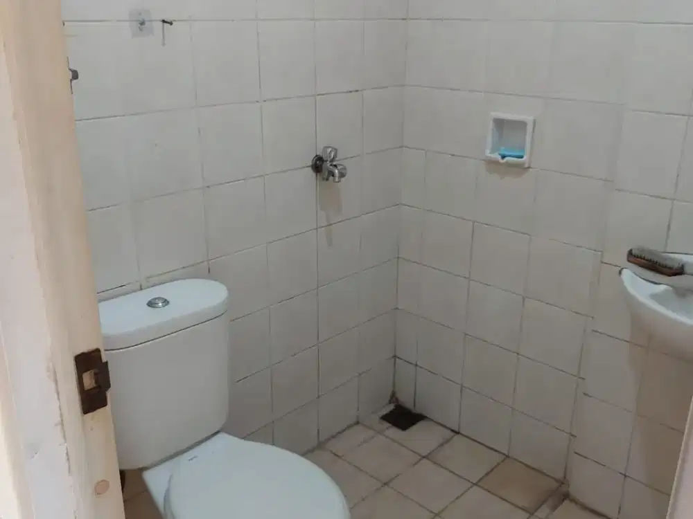 DISEWAKAN CEPAT 2 BEDROOM APARTEMEN CITY RESORT JAKARTA BARAT KOSONGAN