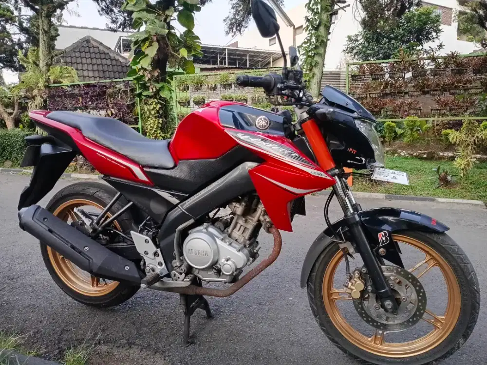 YAMAHA VIXION PLAT Z GARUT