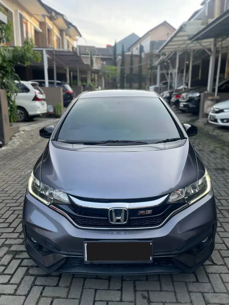 Honda Jazz GK5 1.5 RS AT CVT Low KM Istimewa