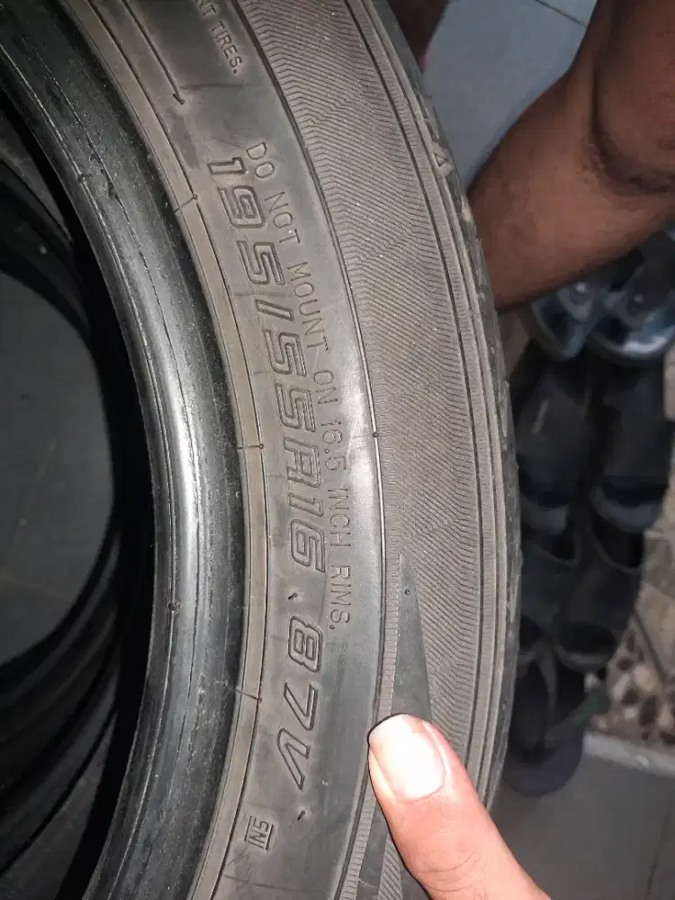 Jual ban ukuran 195/55 ring 16 nego sampe jadi