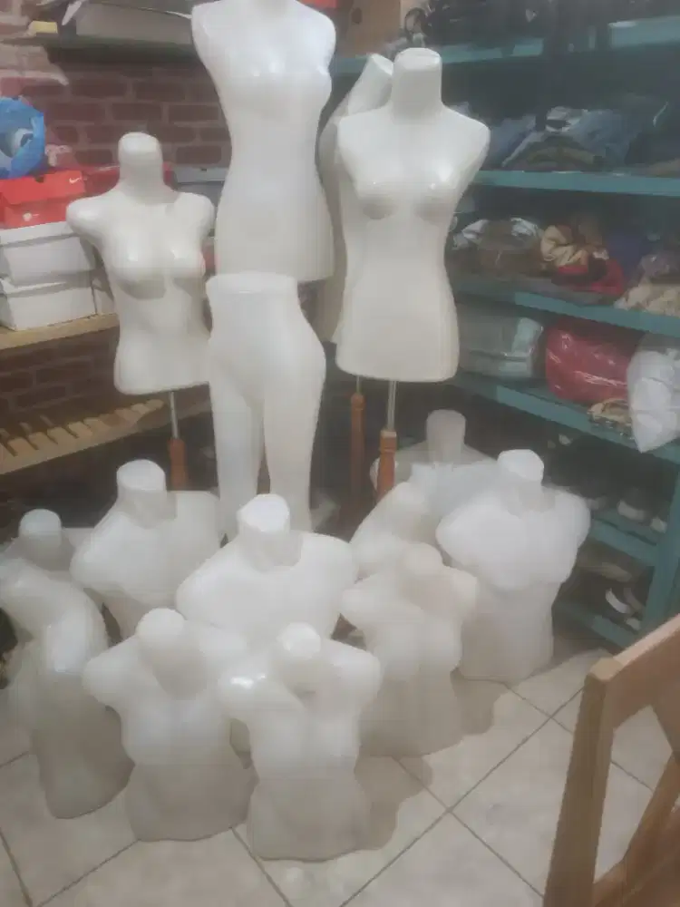 Manekin 10  + 5 piece
