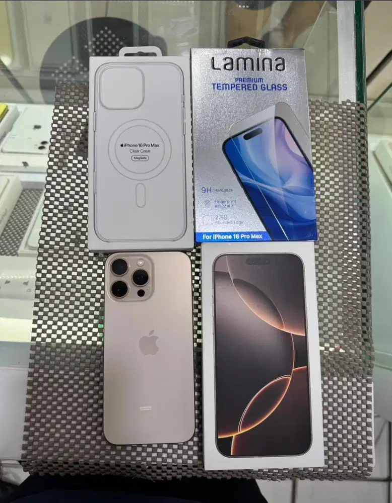 16 Promax Like New 256 Dessert