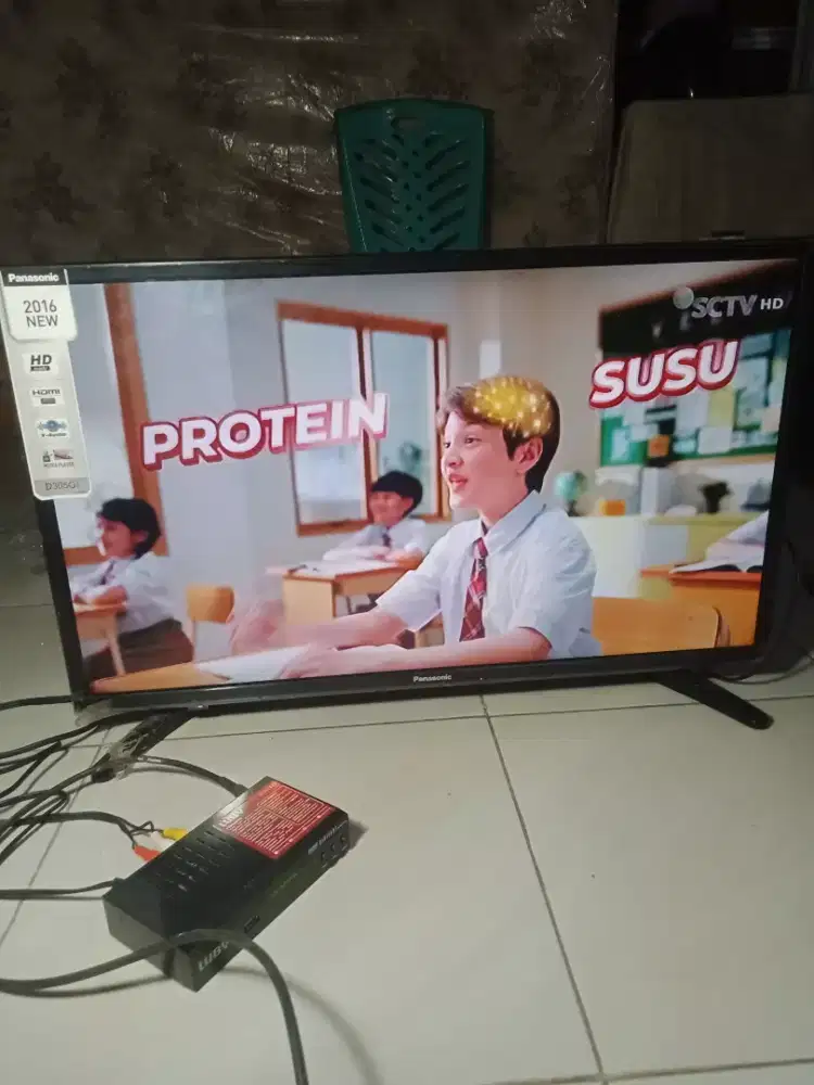 TV LED panasonic analog 32 inch murah bisa barter hp bekas