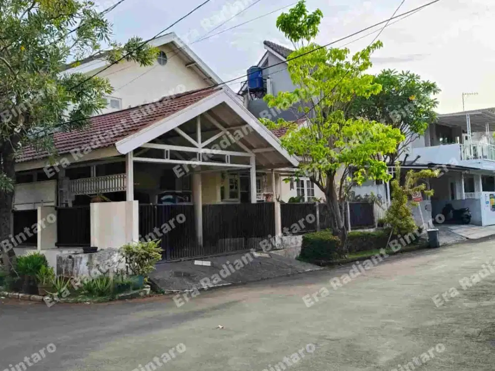 Dijual cepat rumah hook di wilayah yang asri dan tenang. Properti 1 lantai bergaya minimalis ini berada di lingkungan strategis.  Kategorinya adalah s