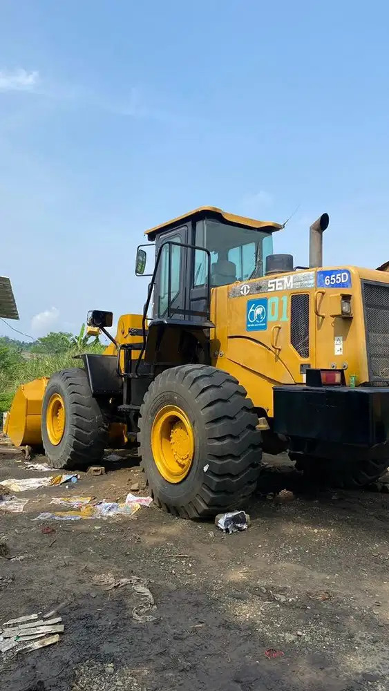 WHEEL LOADER SEM655D