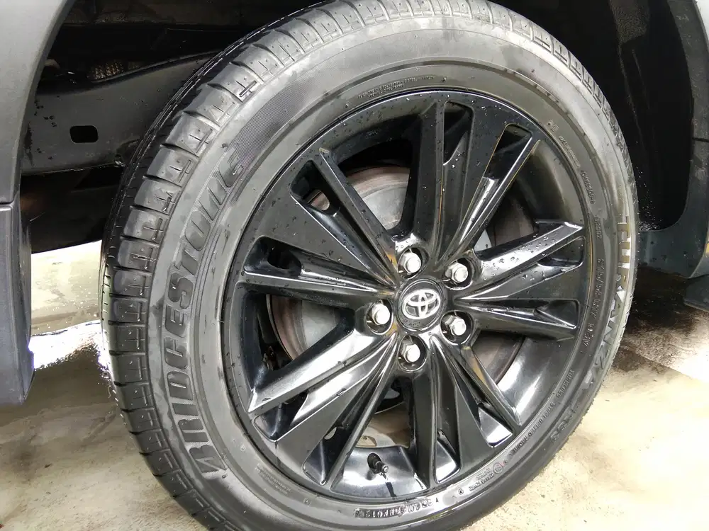 Toyota Kijang Innova 2020 Bensin