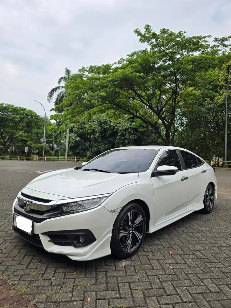 Honda Civic 2018 Bensin