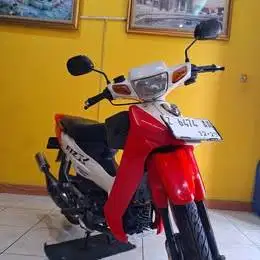 Kawasaki Ninja RR dan FIZR Malboro