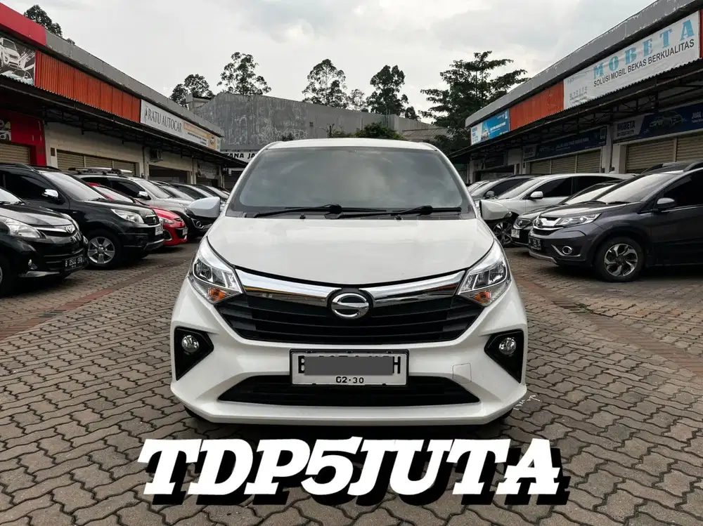 DAIHATSU SIGRA R AT DELUXE 2022 WHITE EDITION
