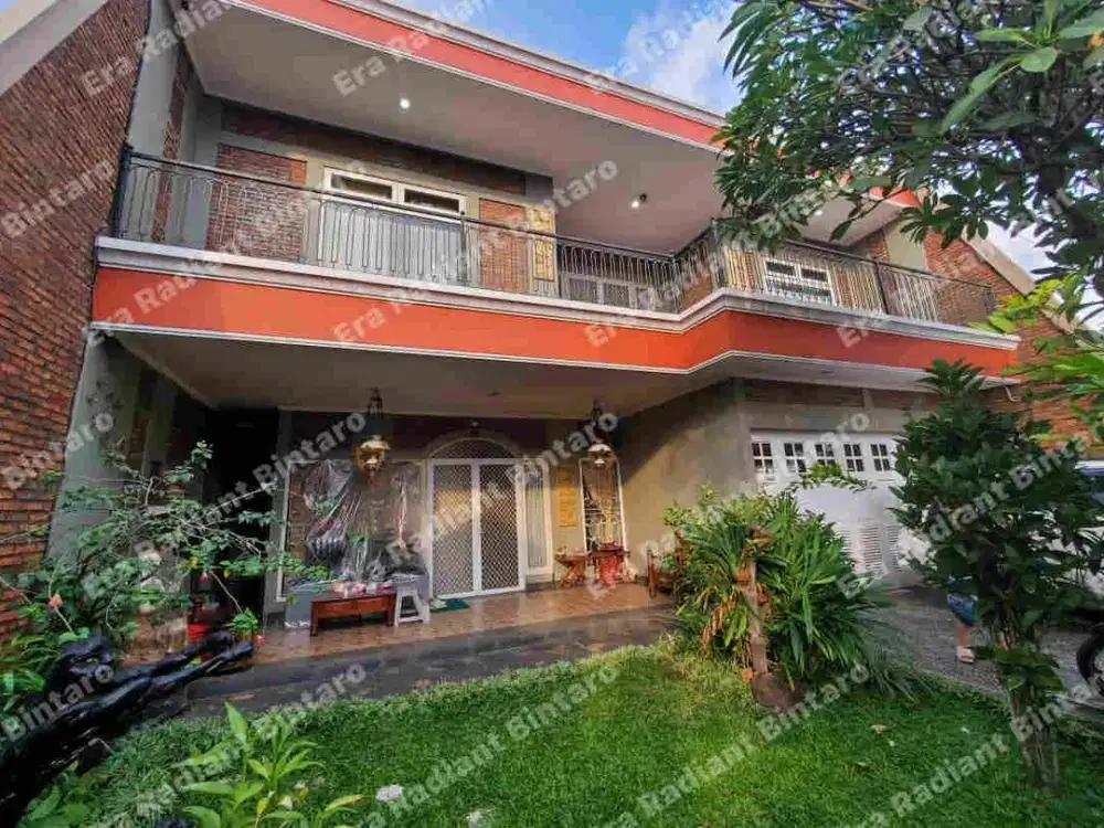 Dijual rumah bagus luas di Jombang Bintaro