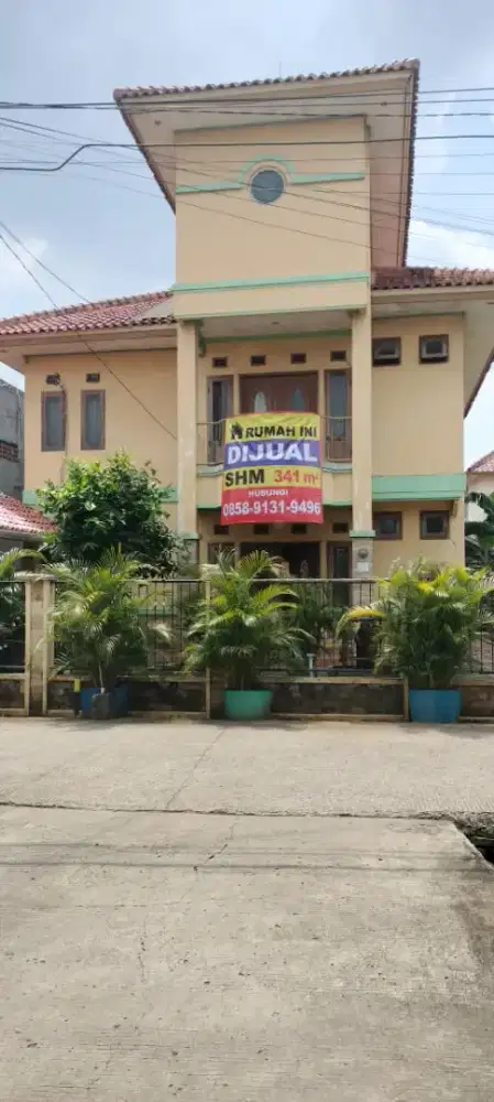 For sale rumah SHM luas tanah 341 m