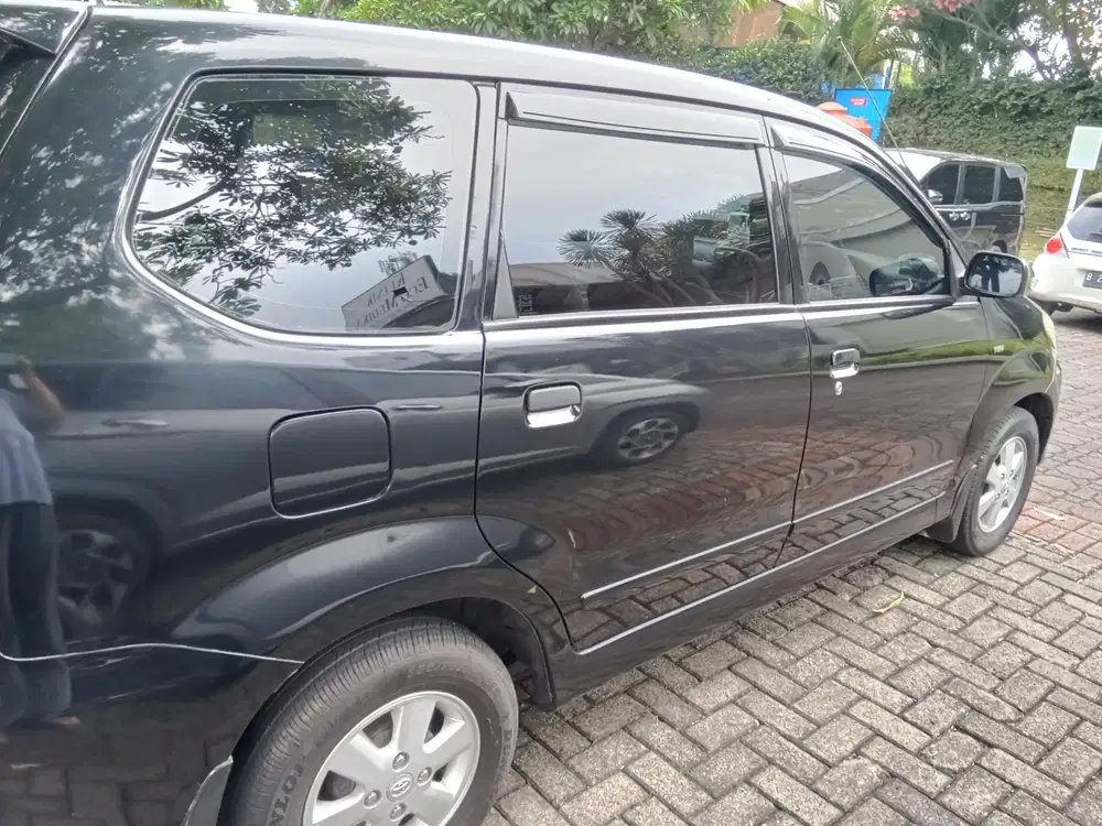 Toyota Avanza 2011 Bensin