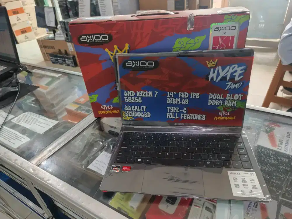 Axio hype 7 X7 ryzen 7 5-5825U