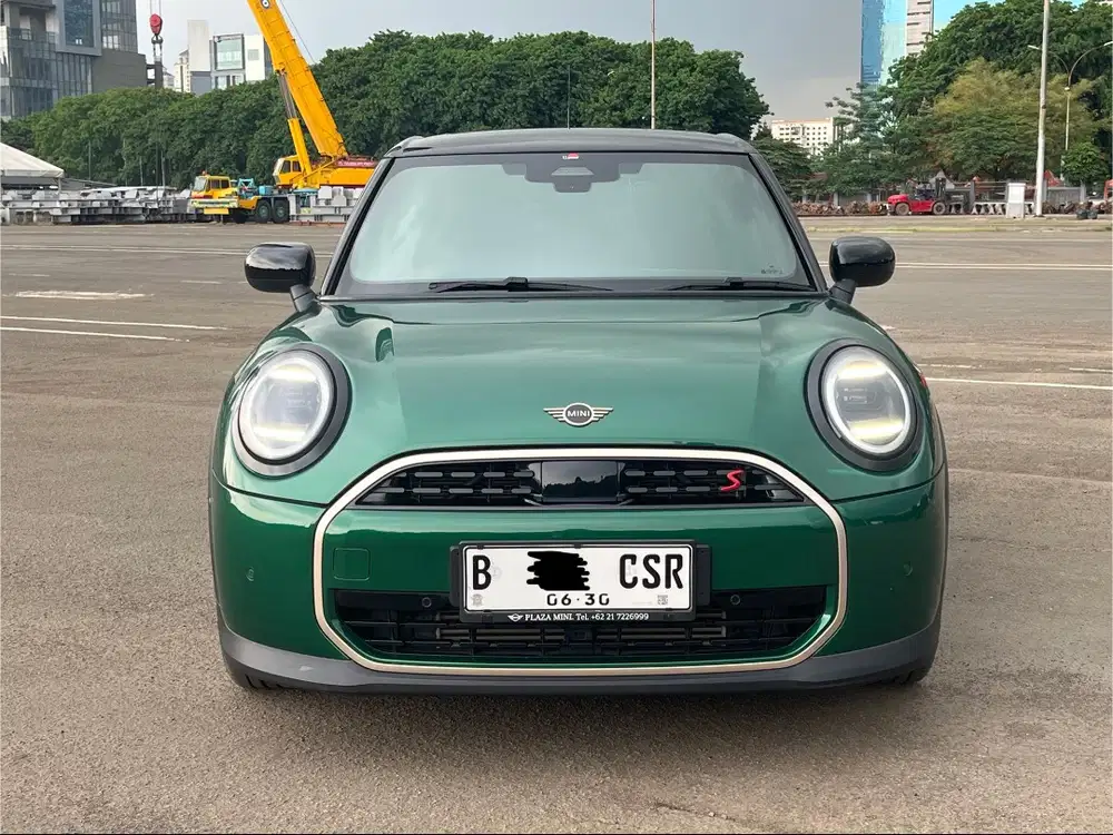 MINI COOPER S 5 DOORS AT 2024 HIJAU , LIKE NEW