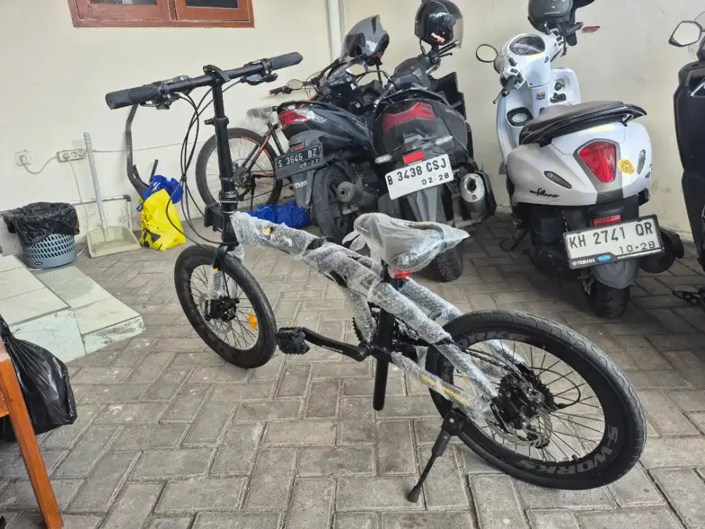 Sepeda Lipat 20 Sakoni Enigma NKRI 10.8 Alloy Hidrolik 18 Speed Murah