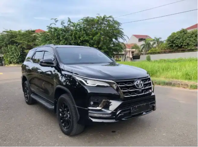 Toyota Fortuner 2.8 GR Sport 2024