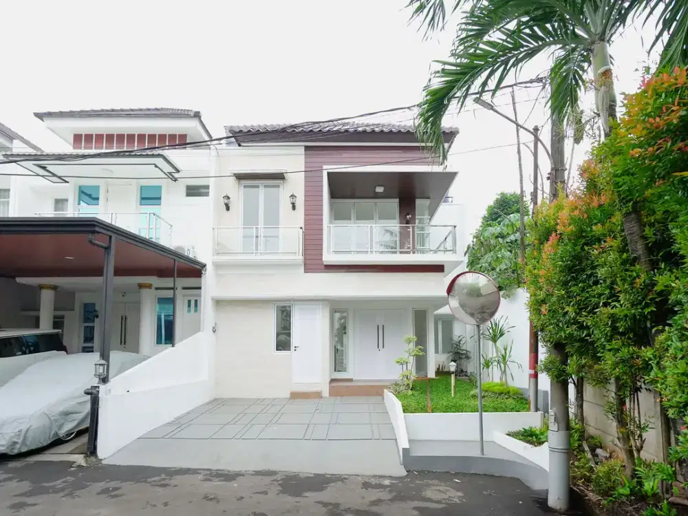 Rumah Mewah LT 272 Siap Huni 17 Menit ke Cilandak Town Square J-33899