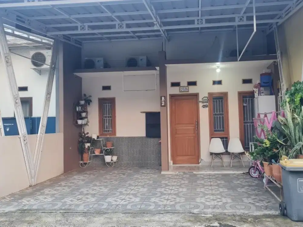 Rumah 15 Menit ke Cibubur Junction SHM Siap Huni Dibantu KPR J-36530
