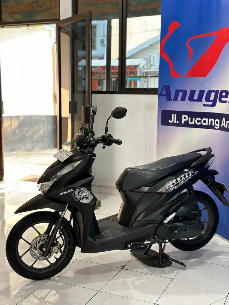 Honda Beat Street 110cc Thn. 2023 Anugerah Motor Pucang