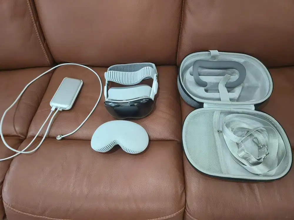 Apple Vision pro M5 512GB Gen 2 Fullset Resmi Pribadi No Reseller