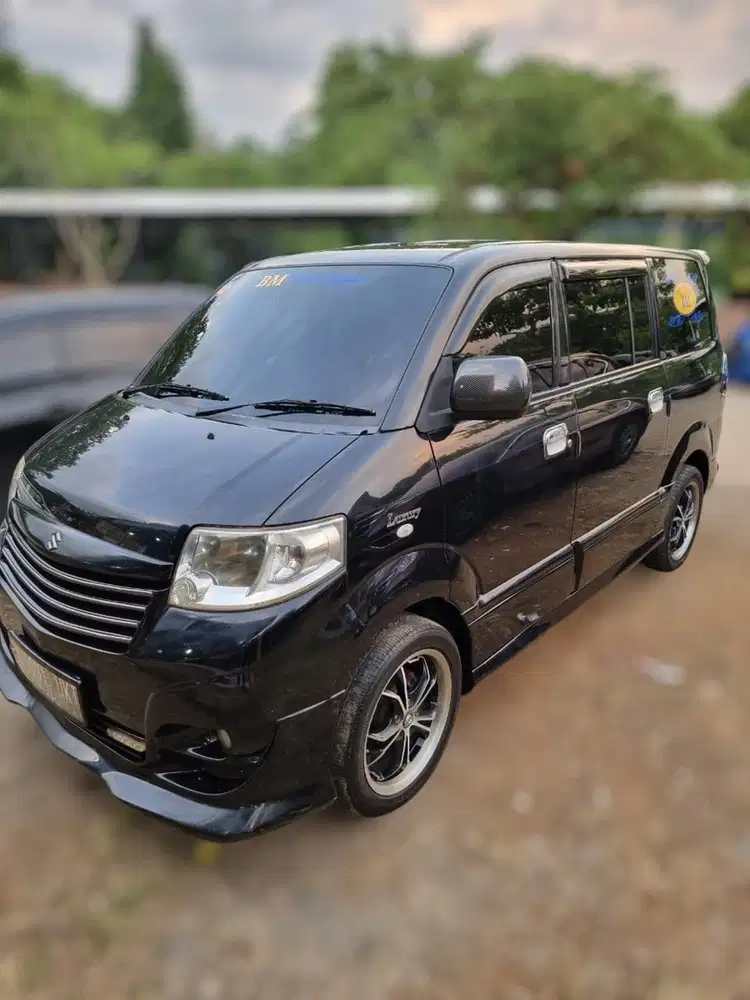 Suzuki APV 2010 Bensin