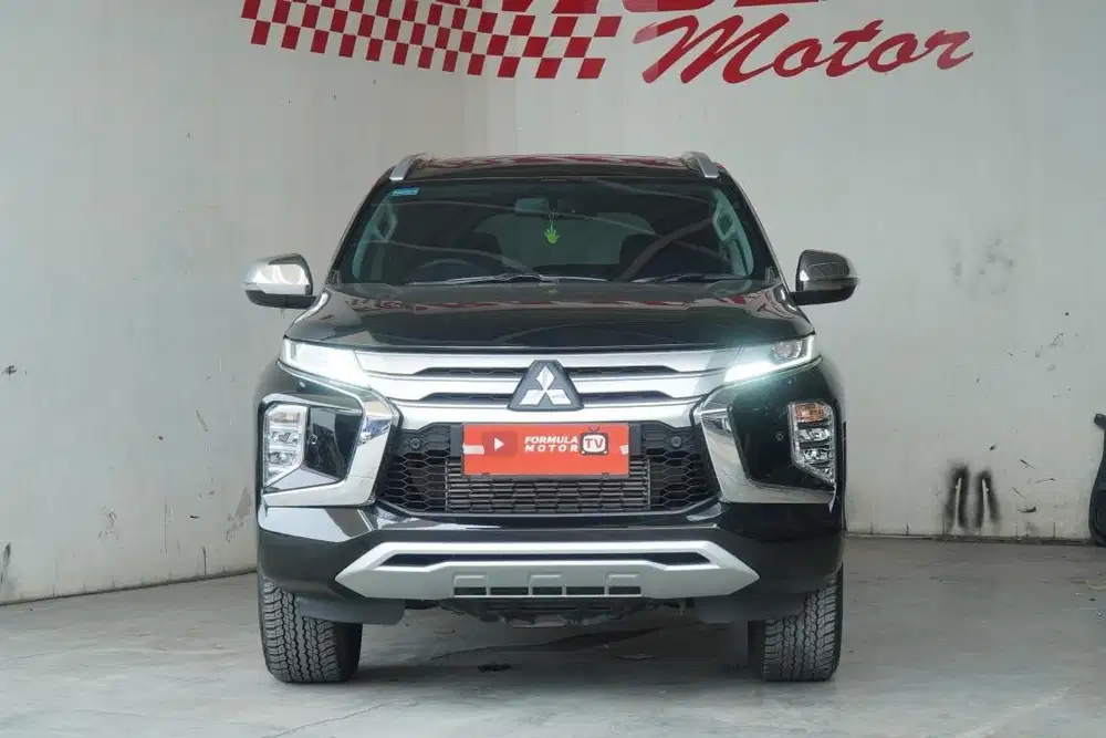 Mitsubishi Pajero Dakar 4x2 AT 2022 Hitam