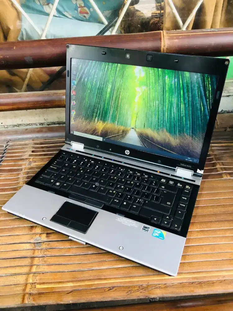 Laptop hp 8440p,core i5 normal