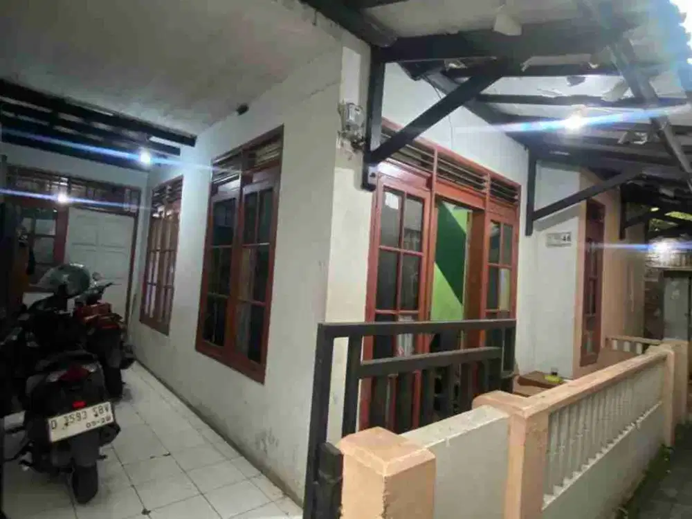 Rumah murah layak huni di Antapani lama Bandung