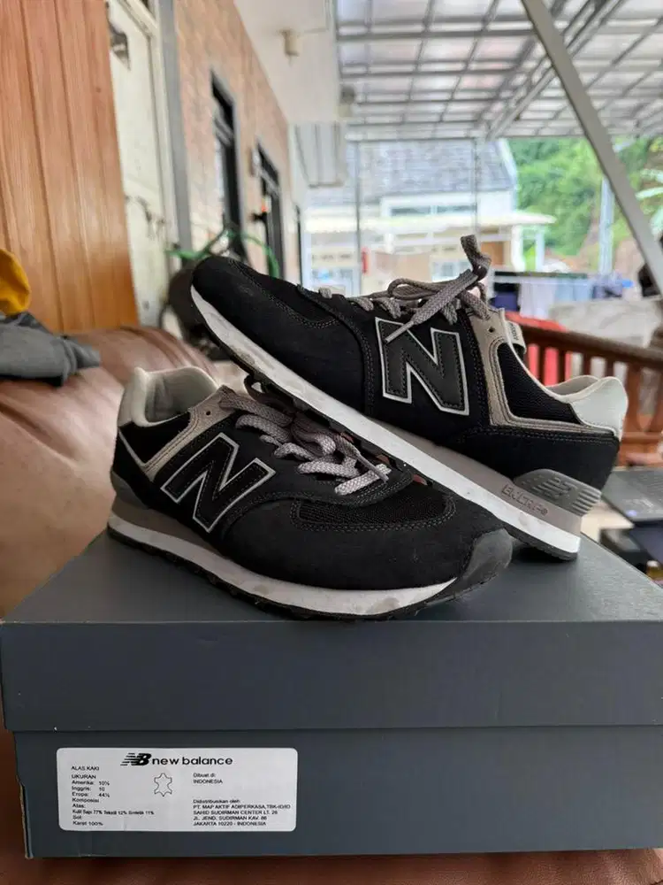 ORIGINAL New Balance 574 Black & GREY