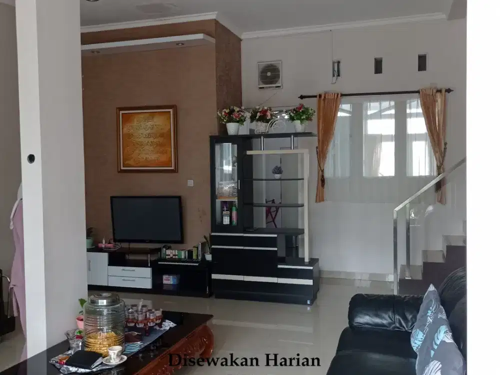 Sewa Rumah Harian Homestay di Jln Otista Tarogong Kidul