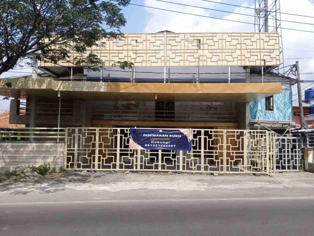 Ruko + gudang siap pakai di jalur Pantura Gebang