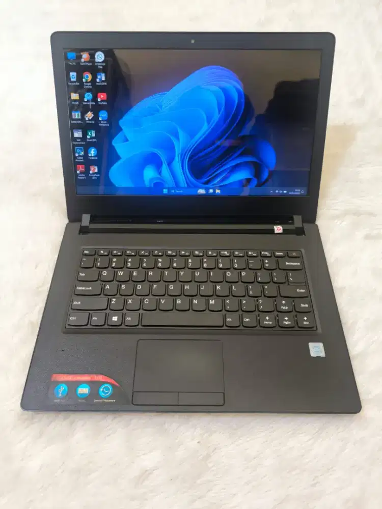 Dijual laptop lenovo IDEAPAD 110 slim,super kencang,Core i3 gen 6
