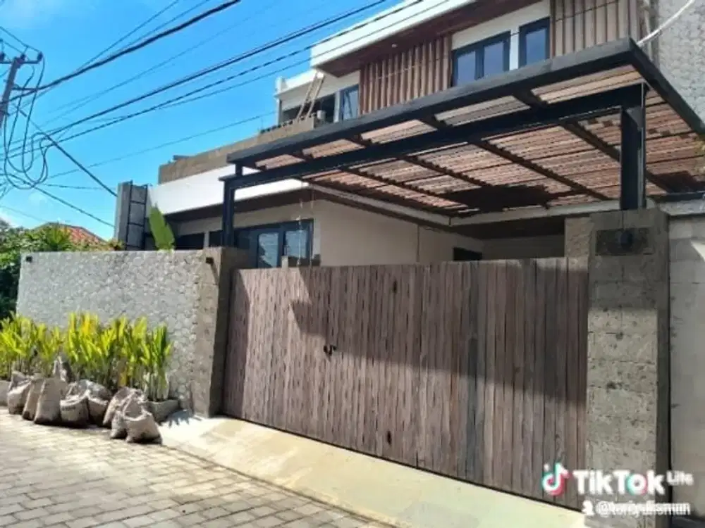 Di jual Villa Baru di Sanur
