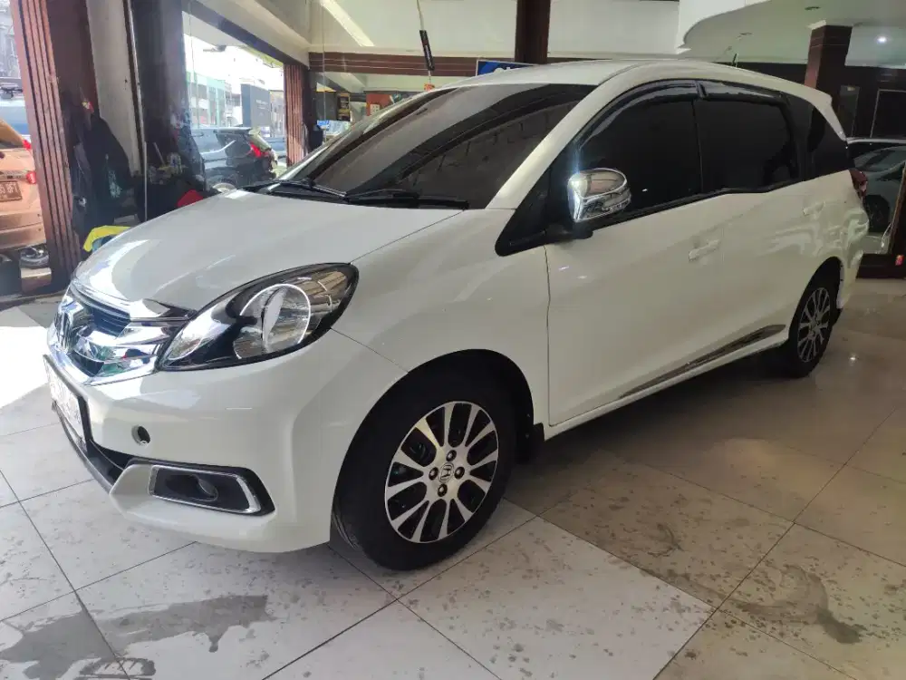 Mobilio E Prestige AT 2015 Avanza 2013 2014