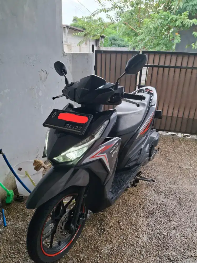 Vario 125 (2017) LED