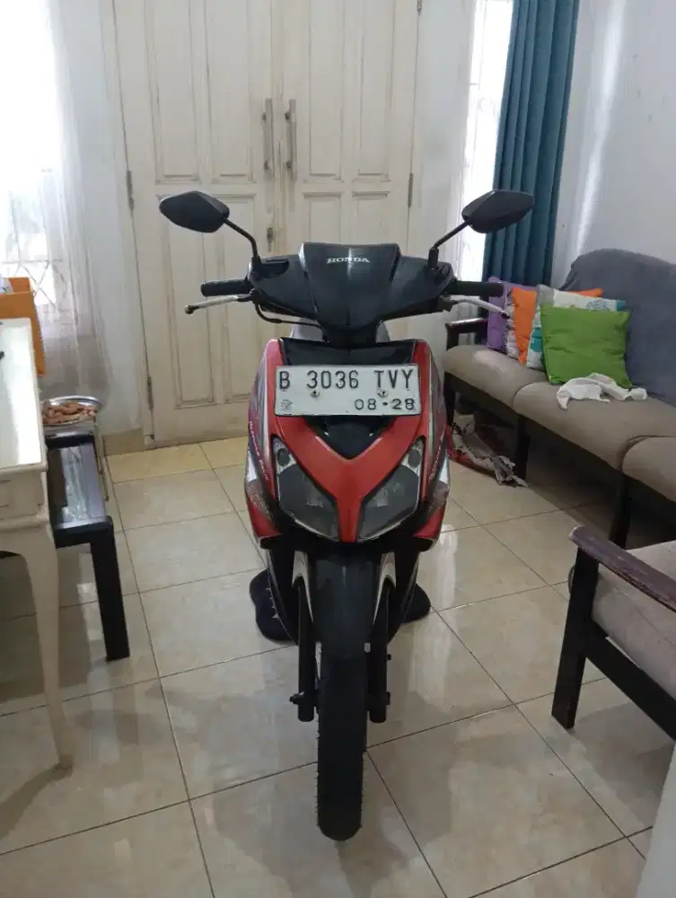 Dijual Vario karbu 2013