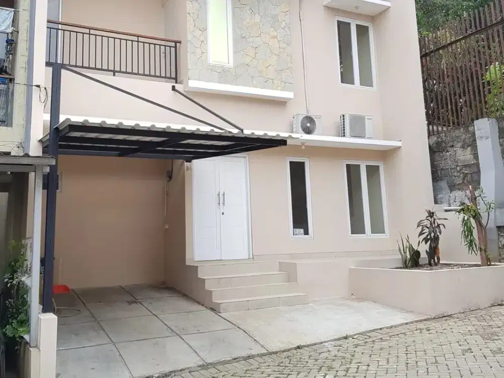 Rumah Strategis 4 KT 7 Menit ke Stasiun Sudimara Bebas Banjir J-35801