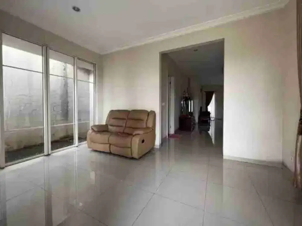 Jual Rumah view golf Suvarna Sutera  420m2