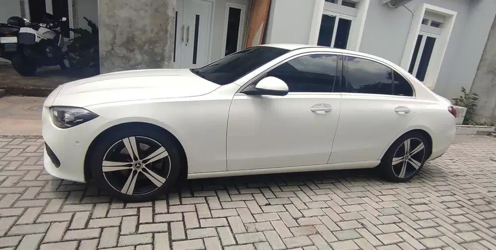 Mercedes-Benz C200 AVG 2022 W206 new model