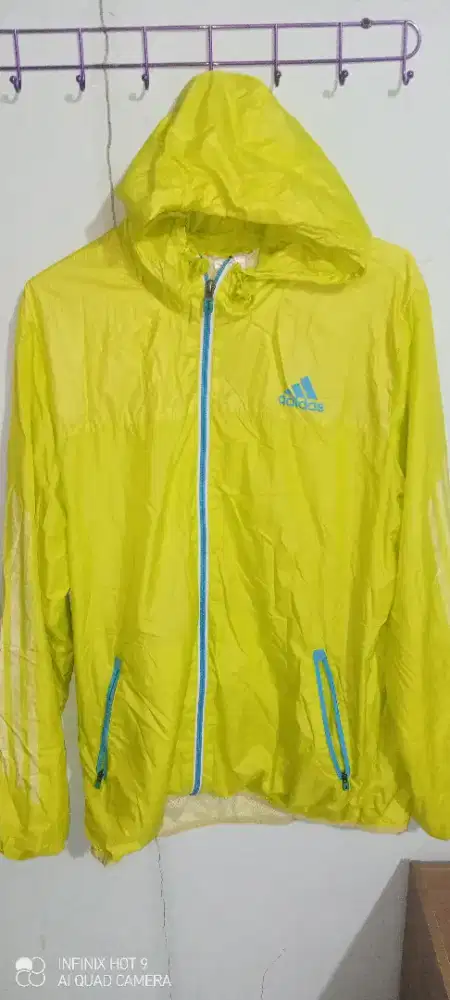 Jaket training Adidas